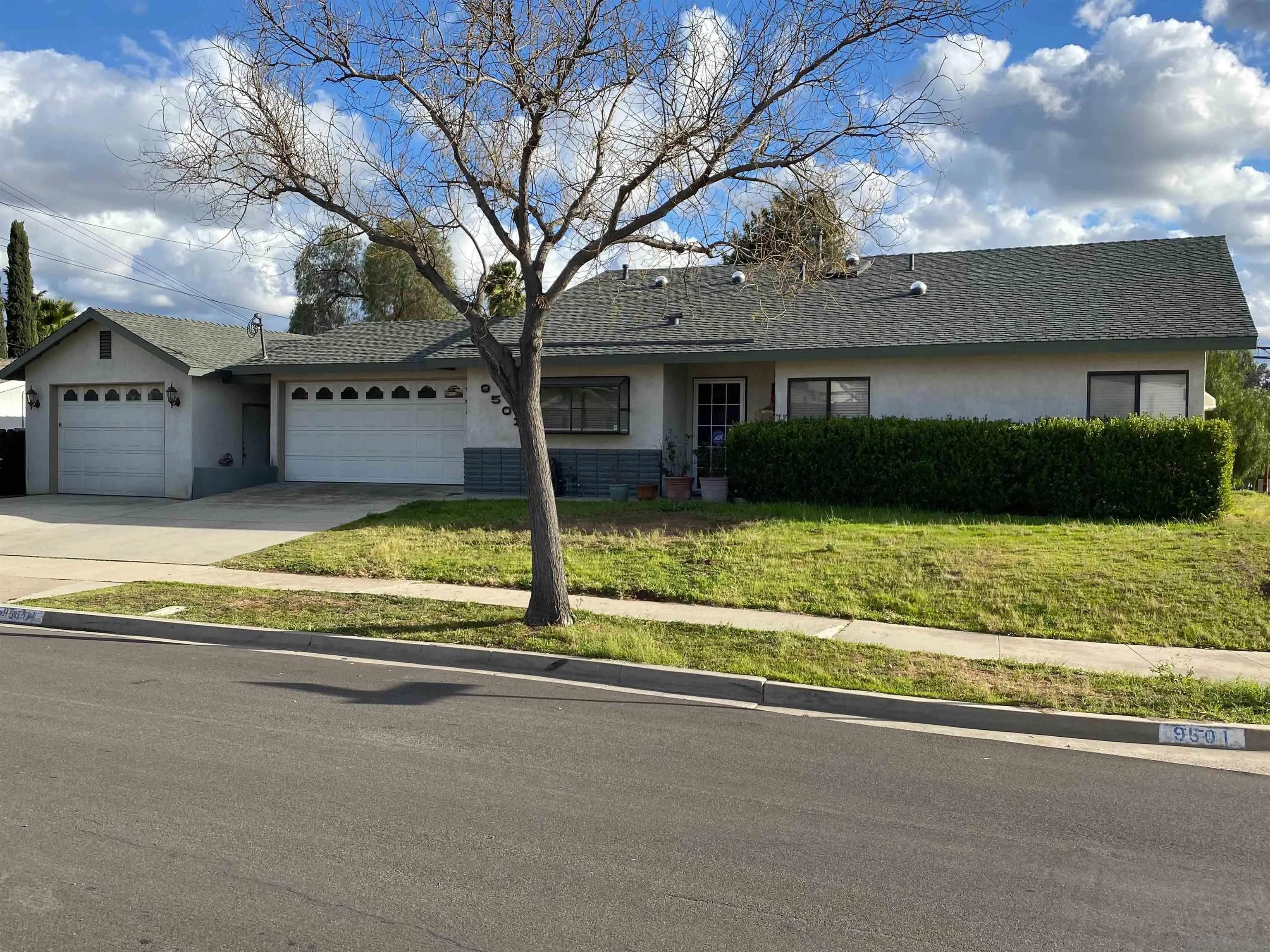 9501 Abbeyfield Road Santee, CA 92071 - Photo 1 of 11 Gallery Image 1