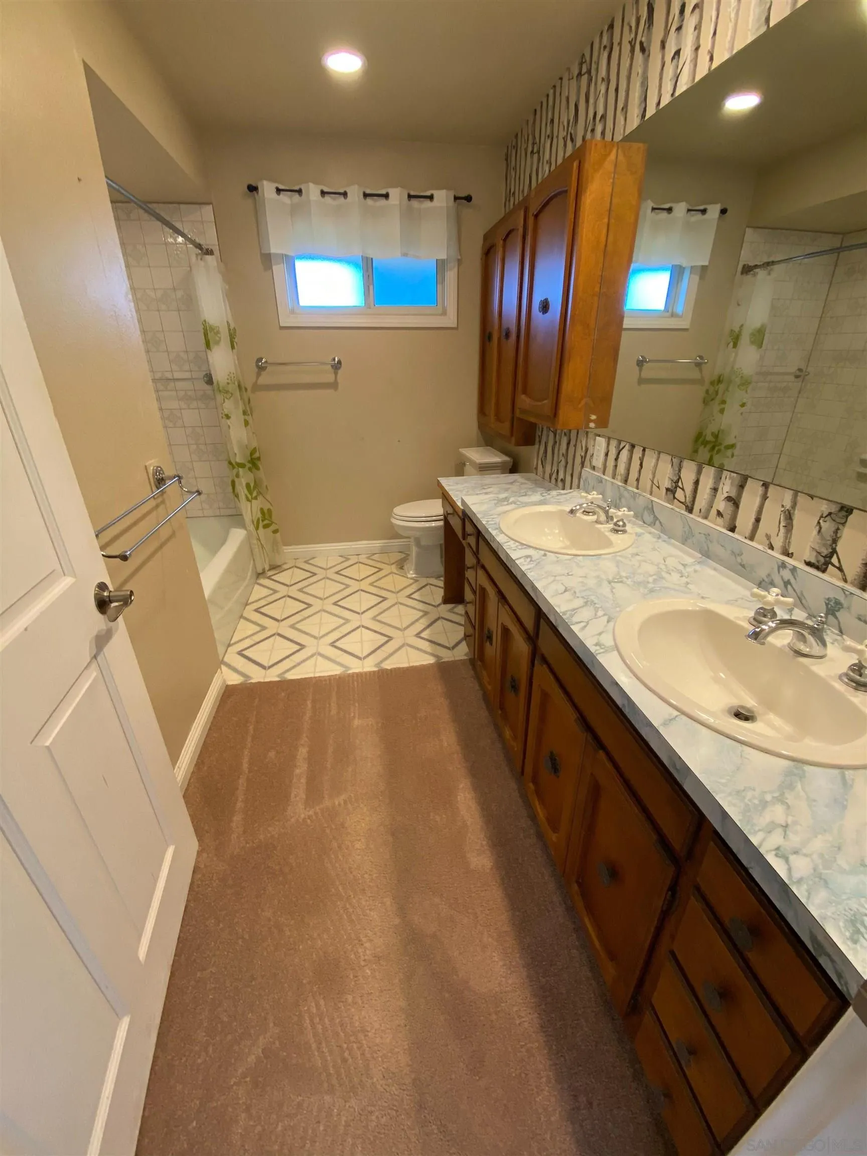 9501 Abbeyfield Road Santee, CA 92071 - Photo 7 of 11 Gallery Image 7