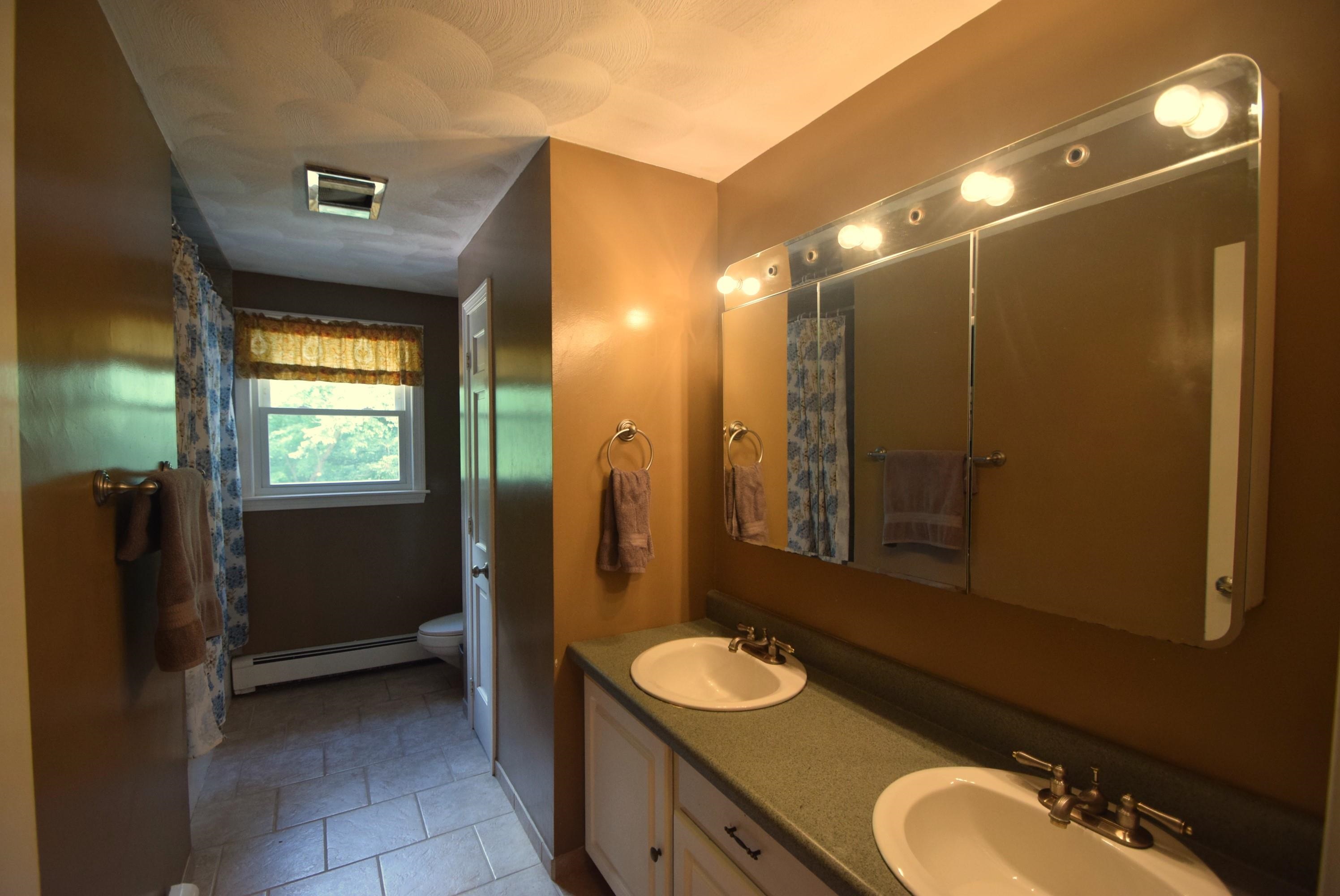 1 David Road Windham, NH 03087 - Photo 15 of 36