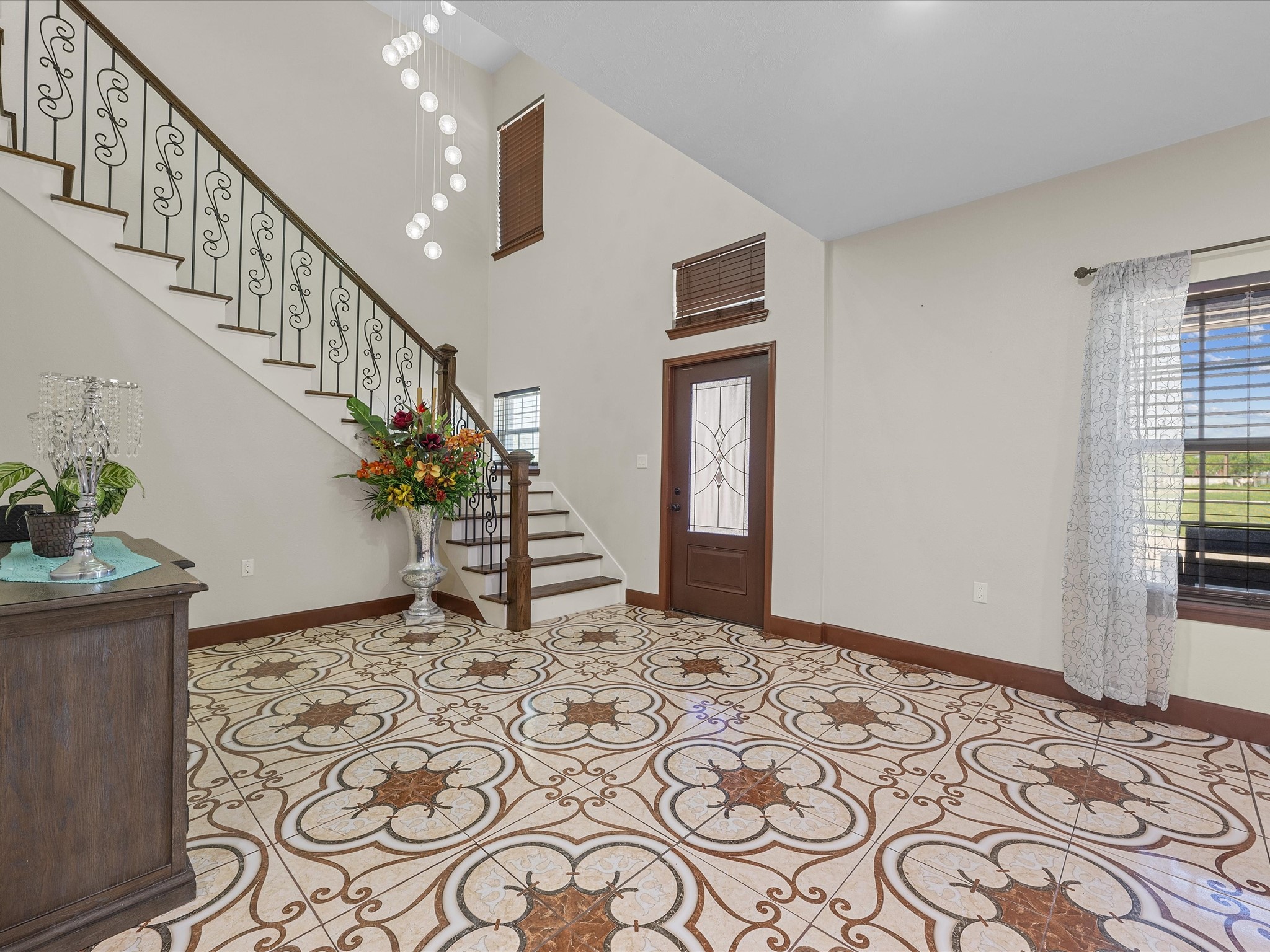 886 Zilss Road La Grange, TX 78945 - Photo 8 of 50 a view of entryway and hall