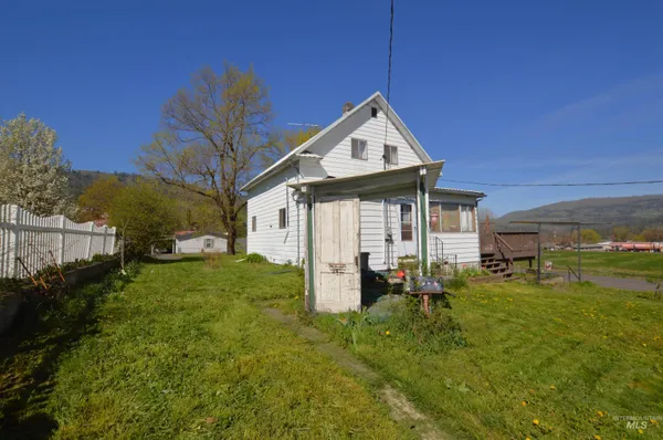 $340,000 | 503 Maple Street, Kamiah, ID 83536