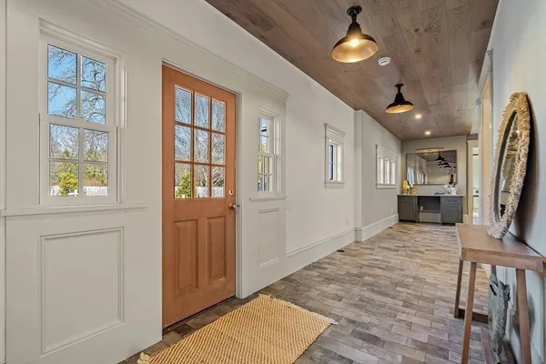 $2,995,000 | 16 Hatch Farm Lane, Concord, MA 01742