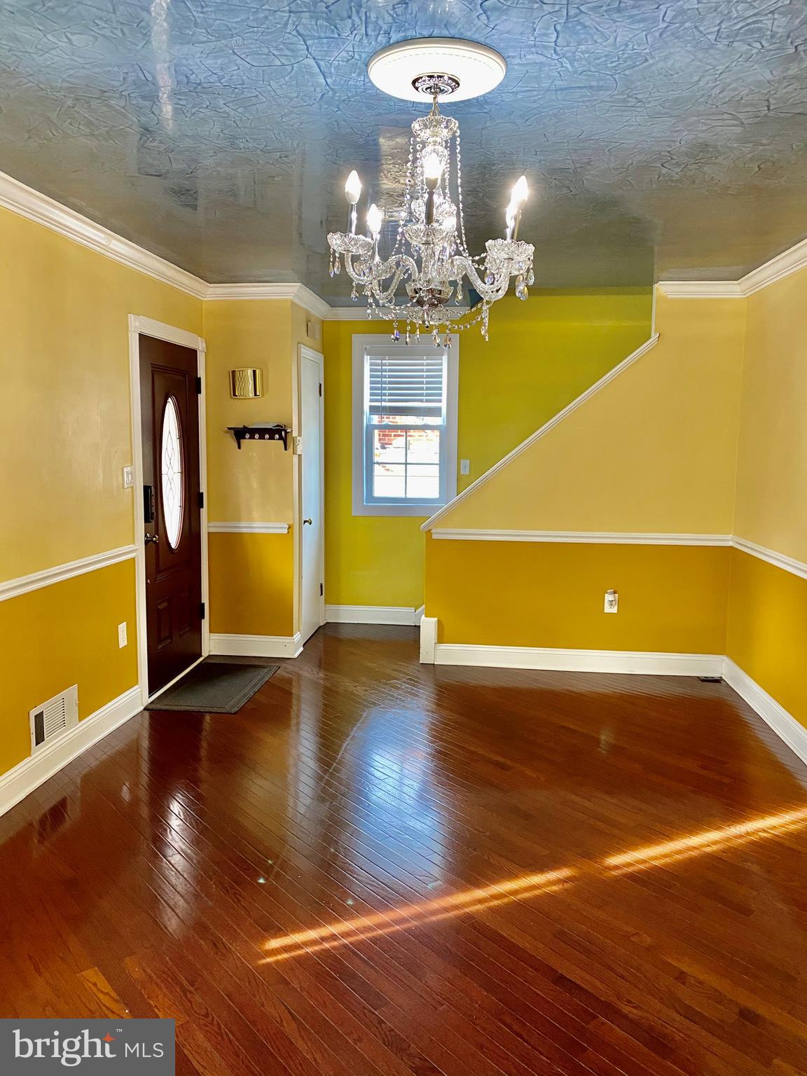 6505 Red Top Road Hyattsville, MD 20783 - Photo 5 of 33