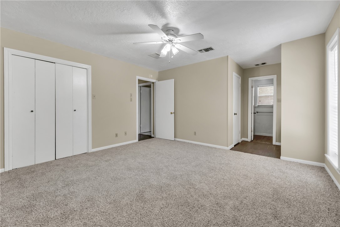 3015 Red Robin Loop Bryan, TX 77802 - Photo 11 of 19