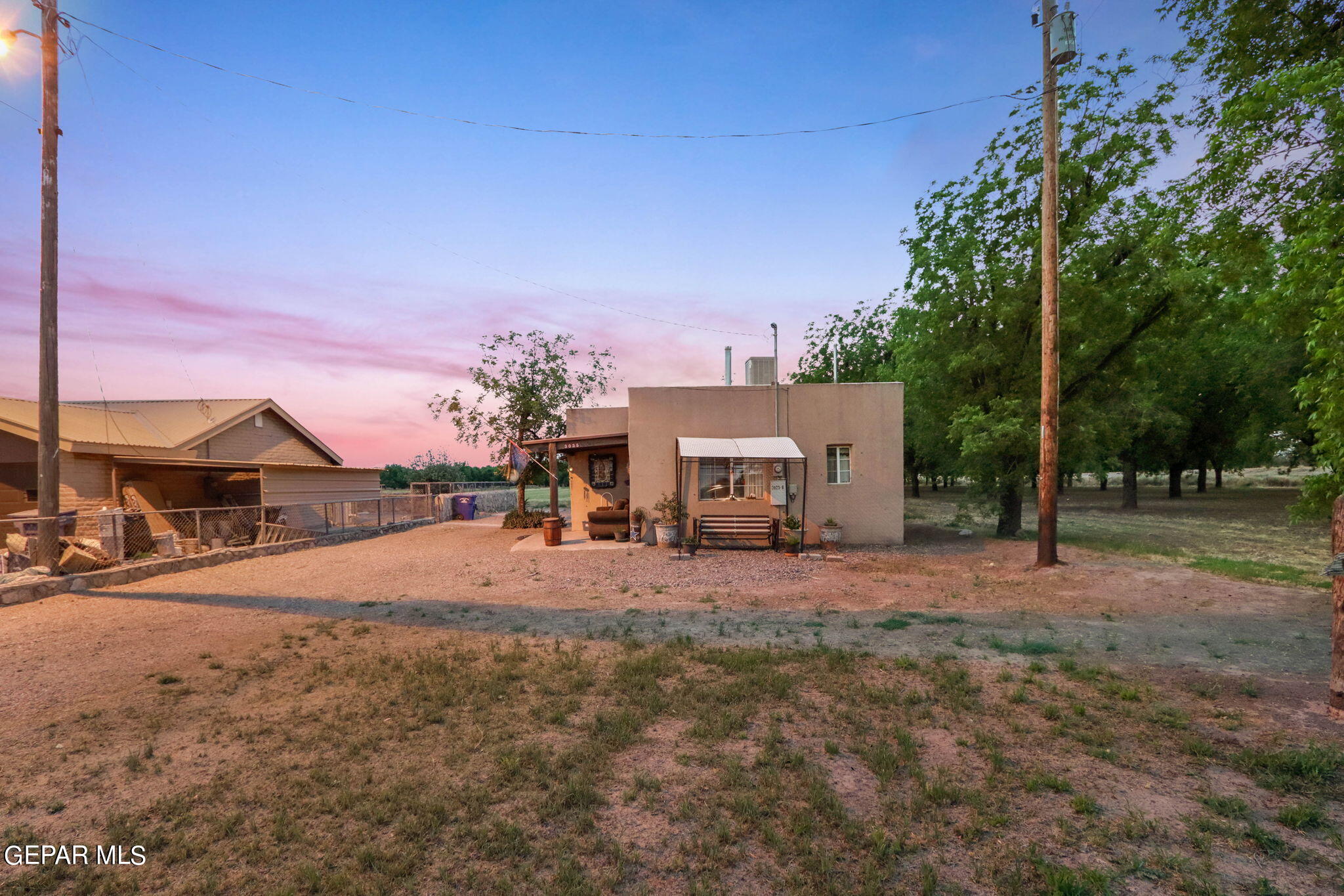 3025-3035 West O'Hara Road Anthony, NM 88021 - Photo 11 of 41 20-web-or-mls-IMG_0587