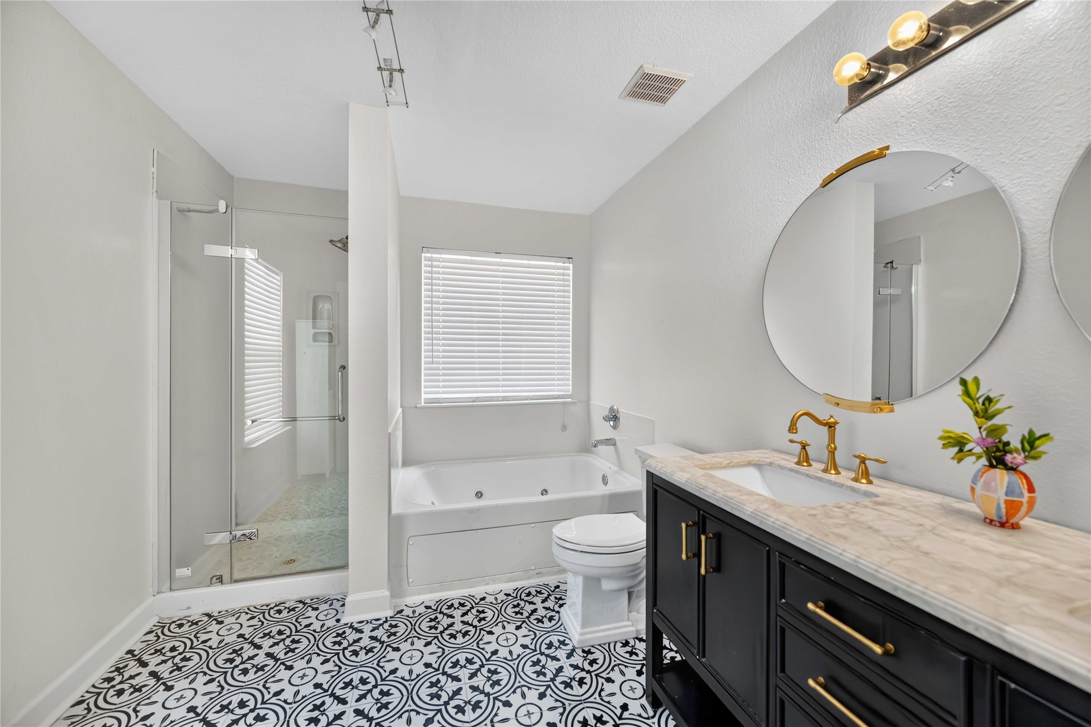 14123 Autumn Ridge Trail Drive Houston, TX 77048 - Photo 4 of 28 Gallery Image 4