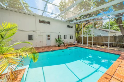 $2,699,000 | 3586 Main Highway, Coconut Grove, FL 33133