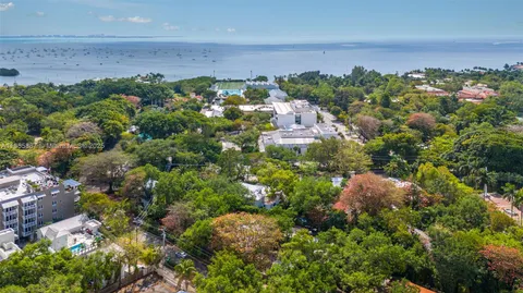 $2,699,000 | 3586 Main Highway, Coconut Grove, FL 33133