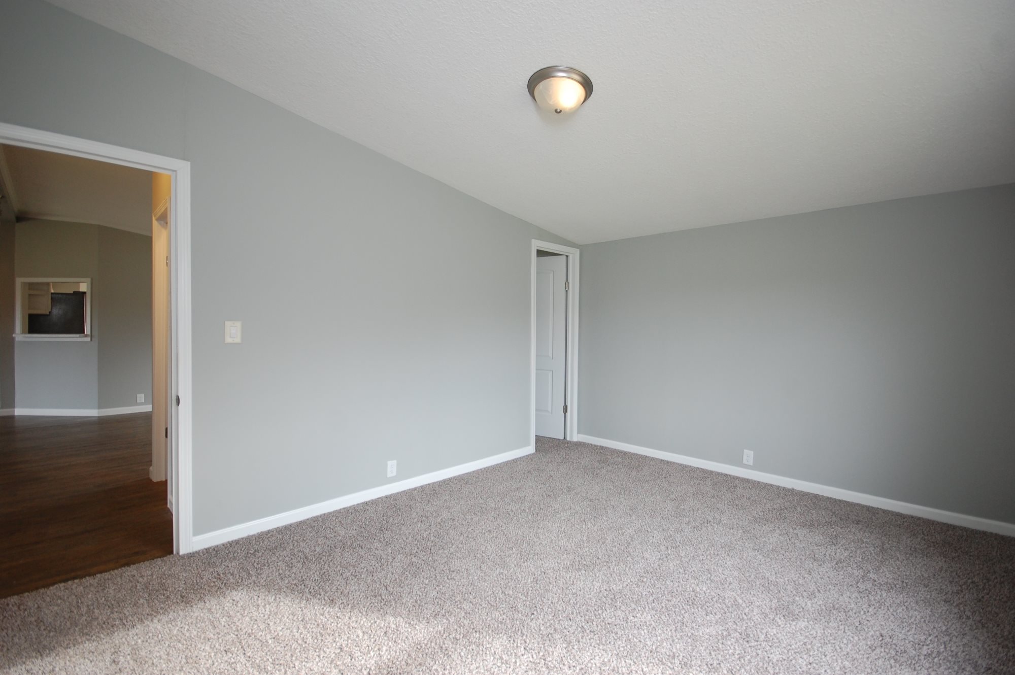 11135 Trentman Road Fort Wayne, IN 46816 - Photo 21 of 27