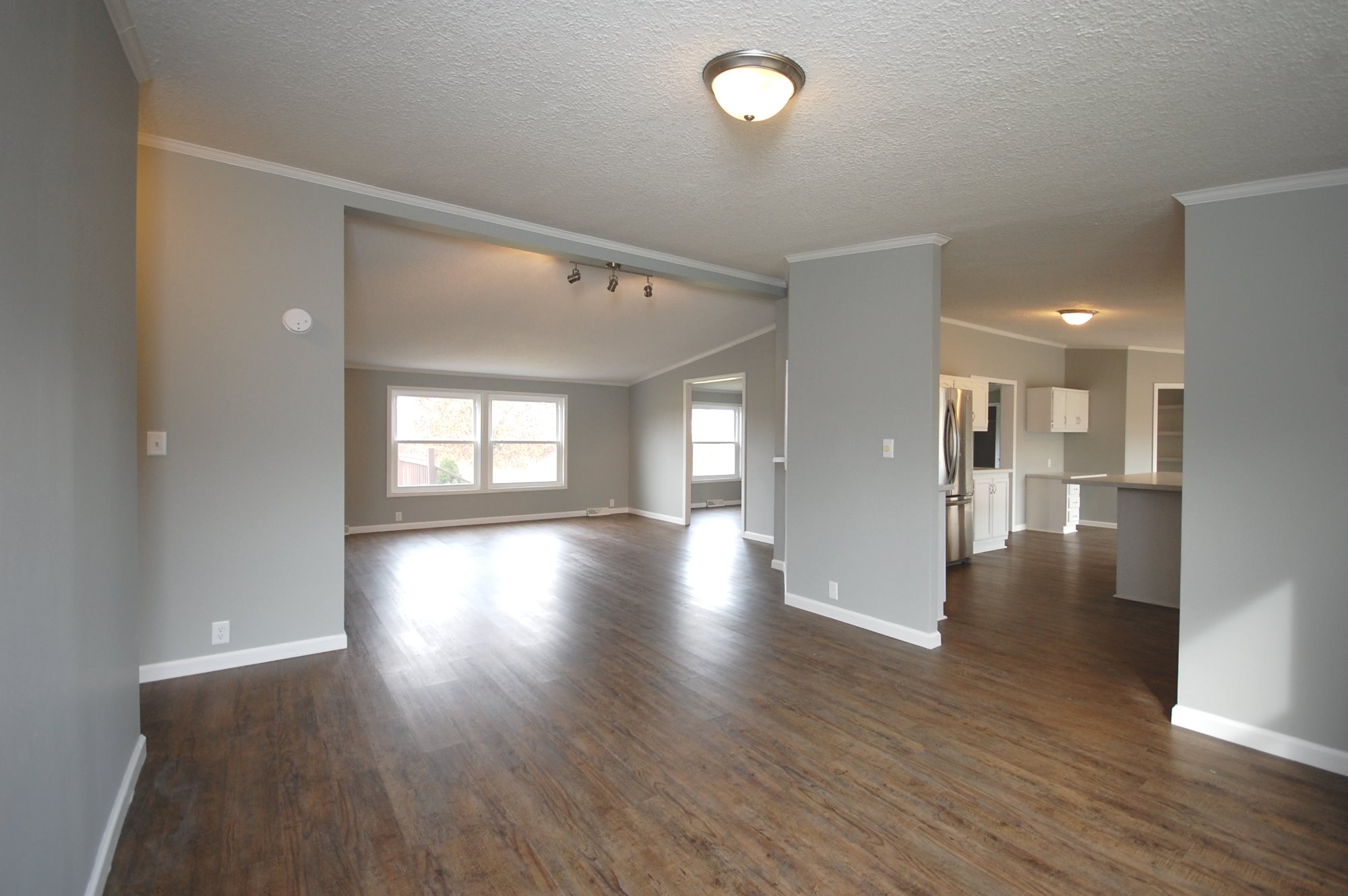 11135 Trentman Road Fort Wayne, IN 46816 - Photo 6 of 27