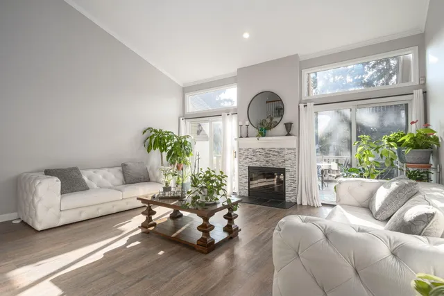 $365,000 | 16852 Coral Lane, Unit 158, Macomb, MI 48042