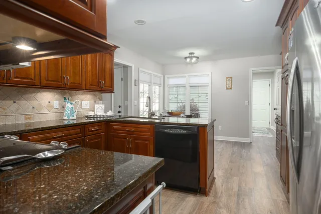 $365,000 | 16852 Coral Lane, Unit 158, Macomb, MI 48042