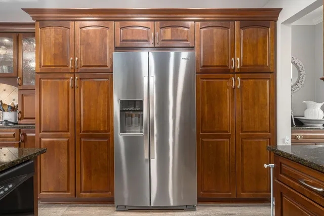 $365,000 | 16852 Coral Lane, Unit 158, Macomb, MI 48042