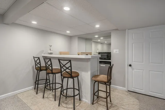 $365,000 | 16852 Coral Lane, Unit 158, Macomb, MI 48042