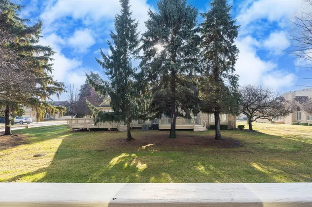 $365,000 | 16852 Coral Lane, Unit 158, Macomb, MI 48042