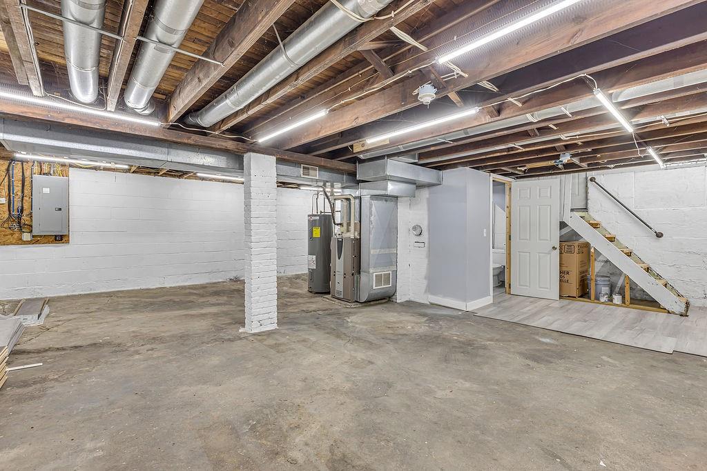 194 Clay Street Rochester, PA 15074 - Photo 22 of 29