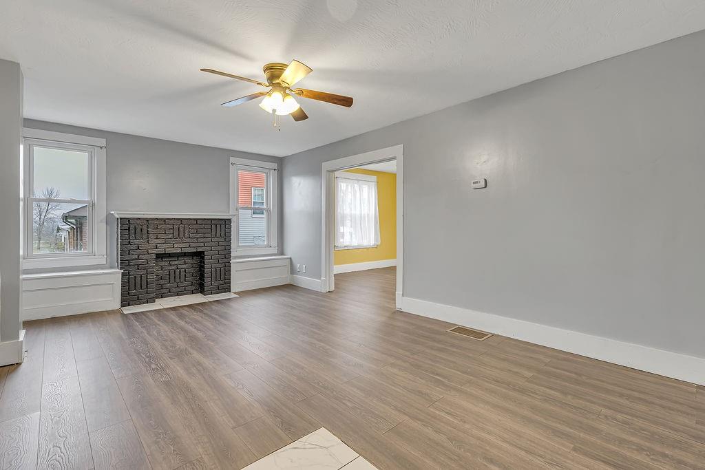 194 Clay Street Rochester, PA 15074 - Photo 5 of 29