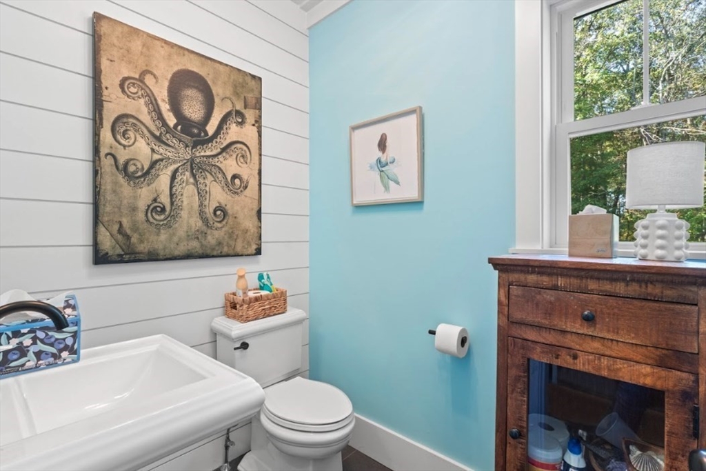 90 Walnut Road North Attleboro, MA 02760 - Photo 12 of 38 a bathroom with a toilet a sink and a window