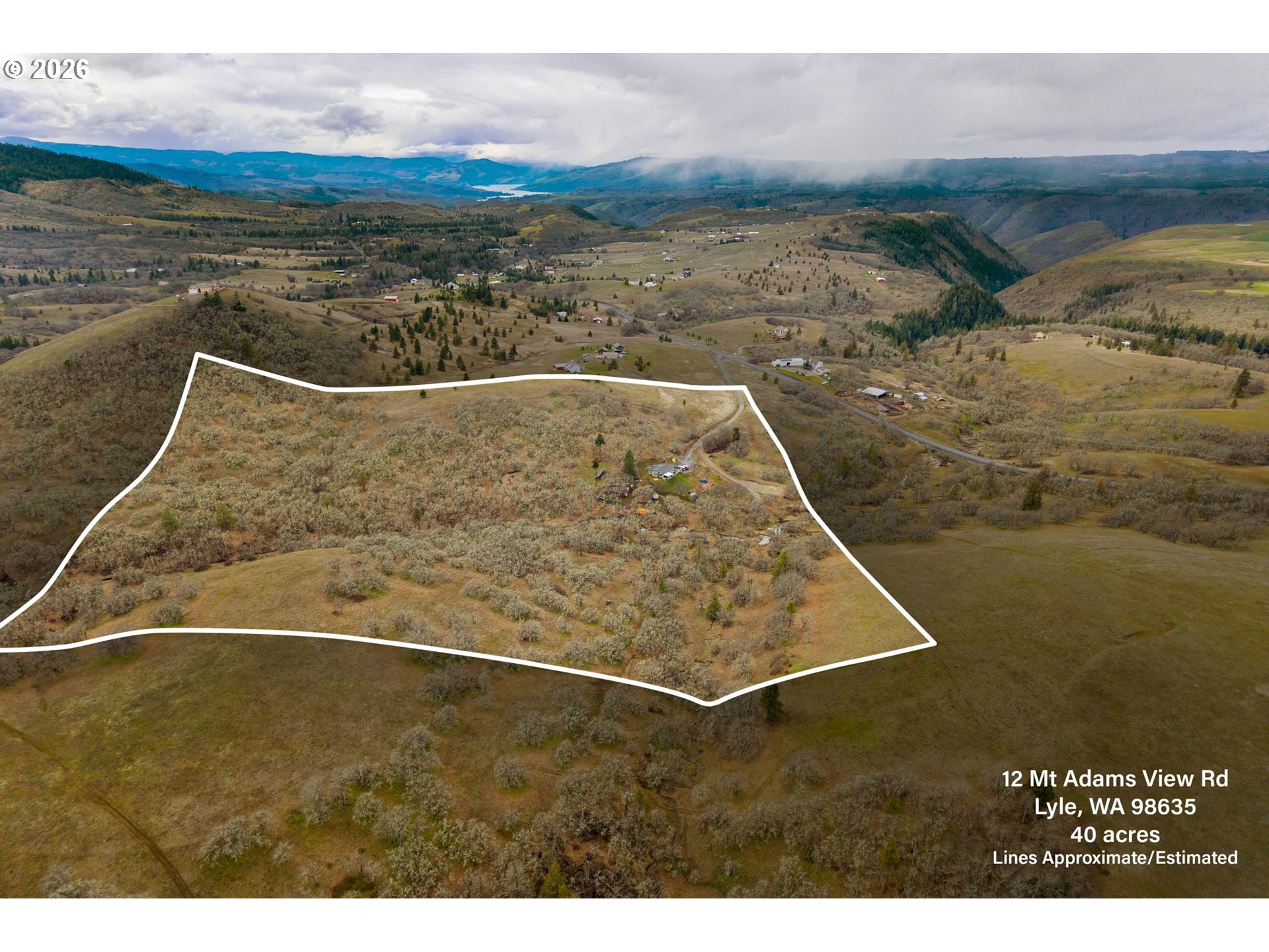 12 Mount Adams View Road Lyle, WA 98635 - Photo 3 of 48