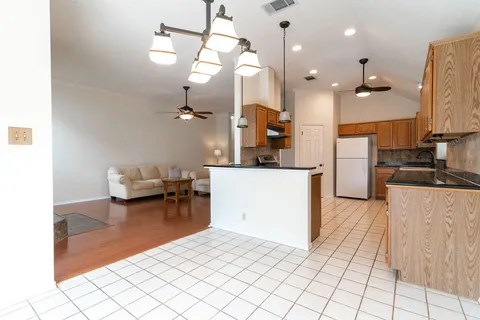 $485,000 | 1012 Parrot Trail, Round Rock, TX 78681