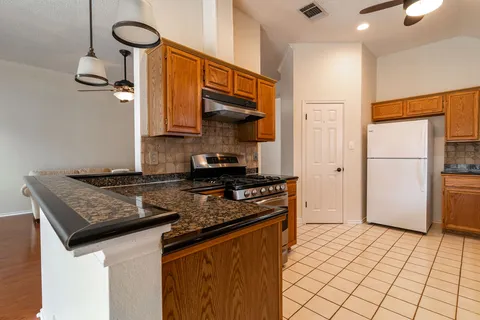 $485,000 | 1012 Parrot Trail, Round Rock, TX 78681