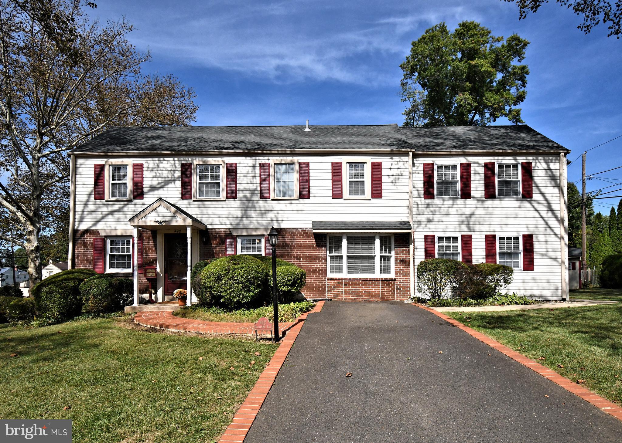 442 Oreland Mill Road Oreland, PA 19075 - Photo 3 of 68 front view of a house with a yard