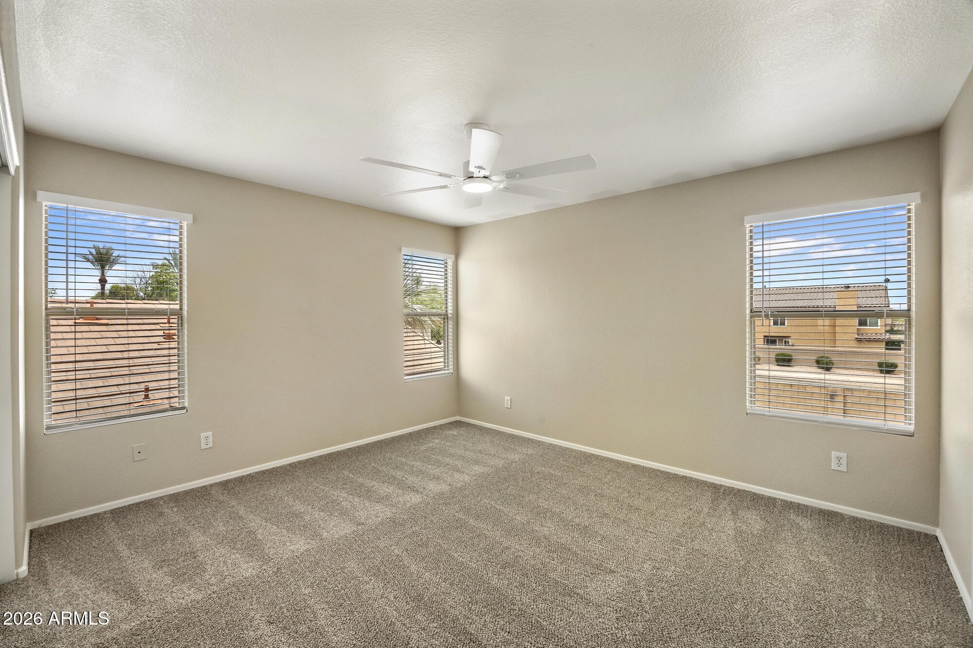 754 South Sorrell Lane Gilbert, AZ 85296 - Photo 17 of 26 1000016217