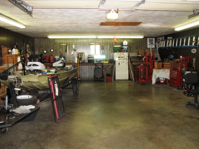 1350 Craig Robertson Road Southeast Roanoke, VA 24014 - Photo 7 of 28 Craig Robertson 005