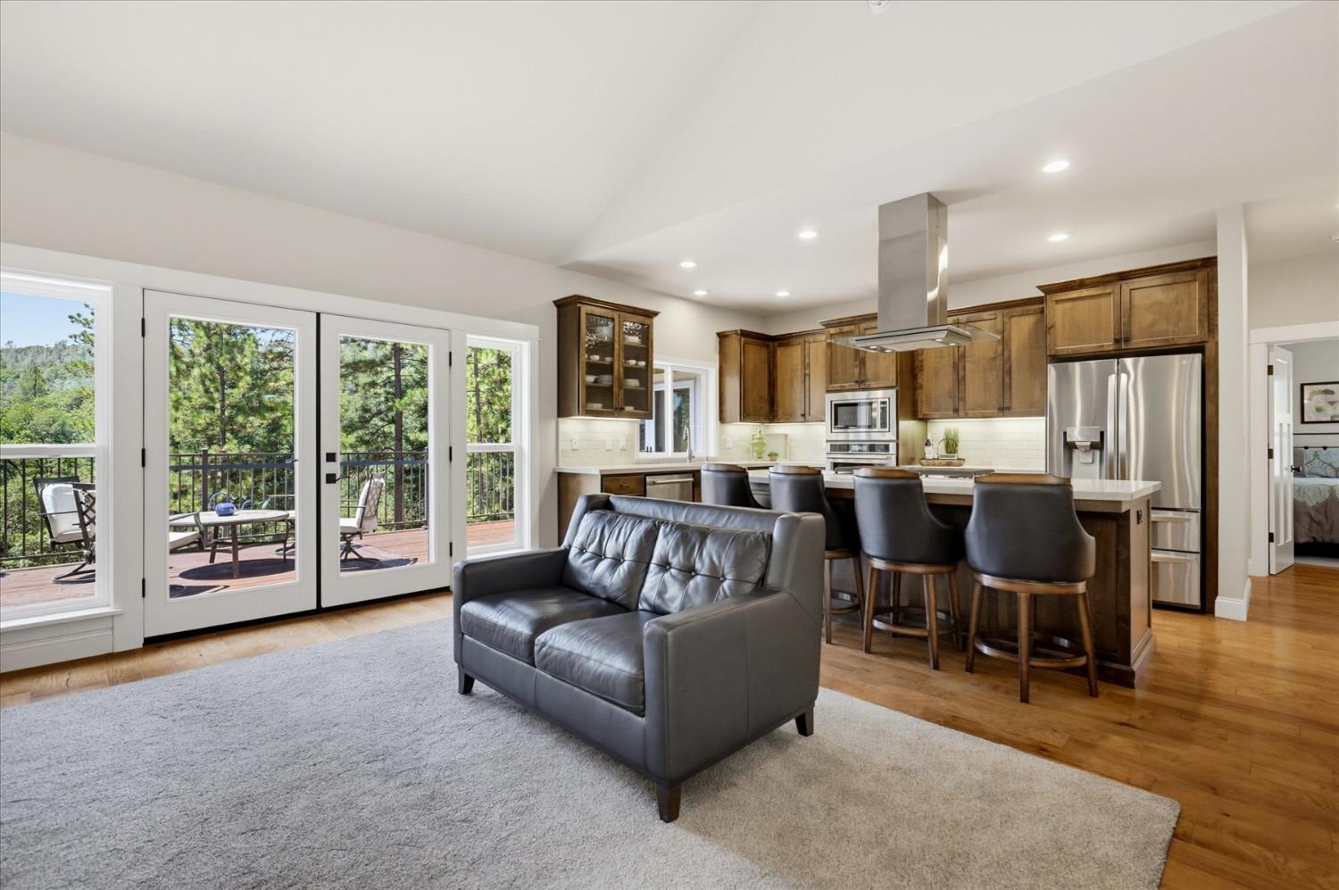 16300 Kiwi Road Grass Valley, CA 95949 - Photo 10 of 88 Gallery Image 10
