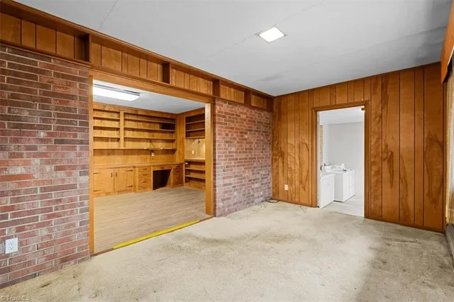 $350,000 | 2216 West Cone Boulevard, Greensboro, NC 27408