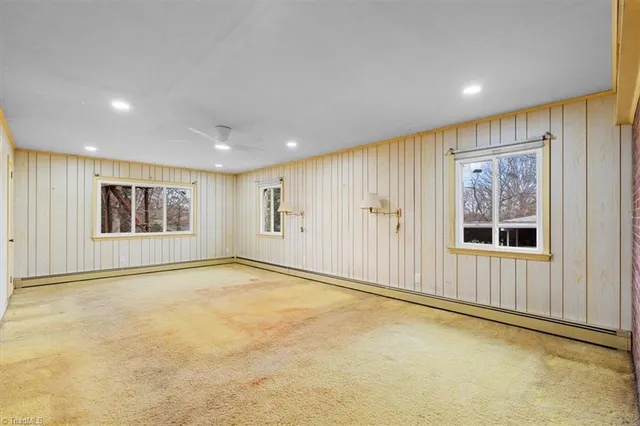 $350,000 | 2216 West Cone Boulevard, Greensboro, NC 27408