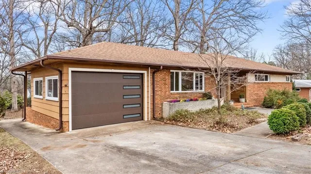 $350,000 | 2216 West Cone Boulevard, Greensboro, NC 27408