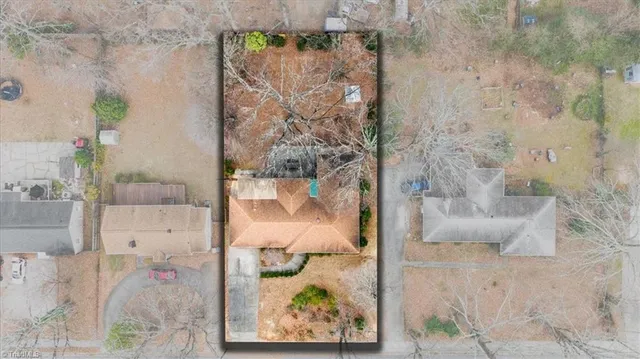 $350,000 | 2216 West Cone Boulevard, Greensboro, NC 27408