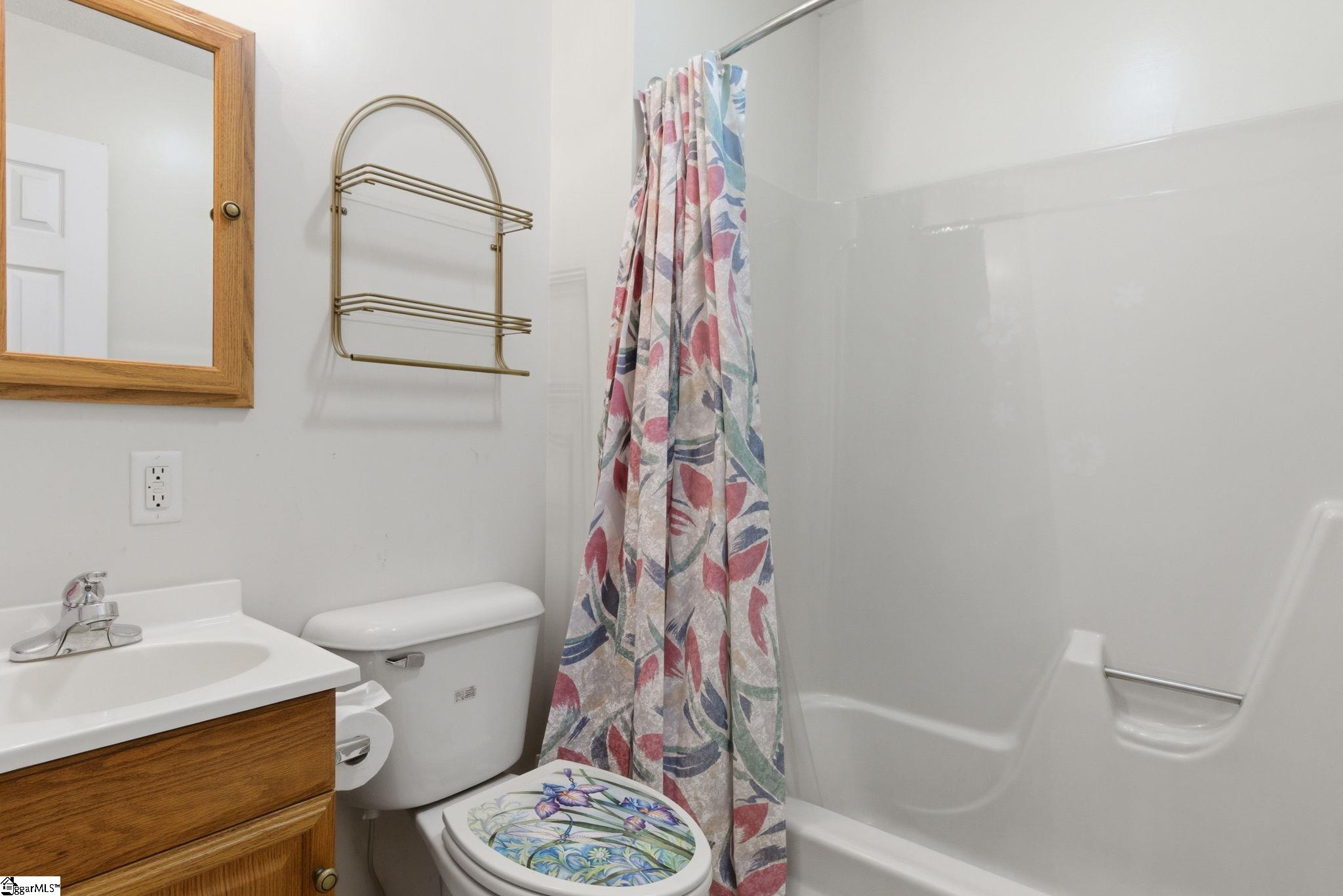 136 Country Club Road Gaffney, SC 29340 - Photo 15 of 27