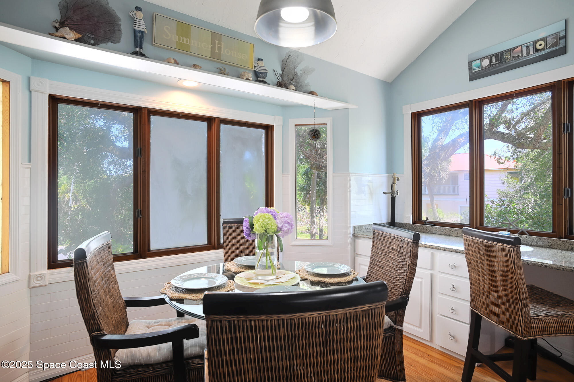 5875 Riverside Drive Melbourne Beach, FL 32951 - Photo 14 of 41 Dining nook in kitchen