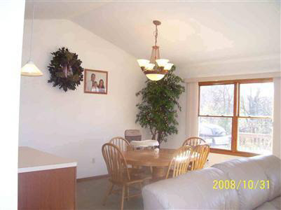 4519 Barnes Road Millington, MI 48746 - Photo 4 of 12 20233340-3.JPG