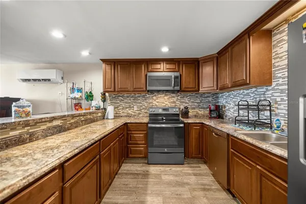 $2,299,000 | 5251 Southeast 180th Avenue Road, Ocklawaha, FL 32179