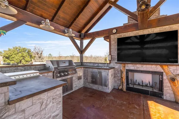 $2,299,000 | 5251 Southeast 180th Avenue Road, Ocklawaha, FL 32179