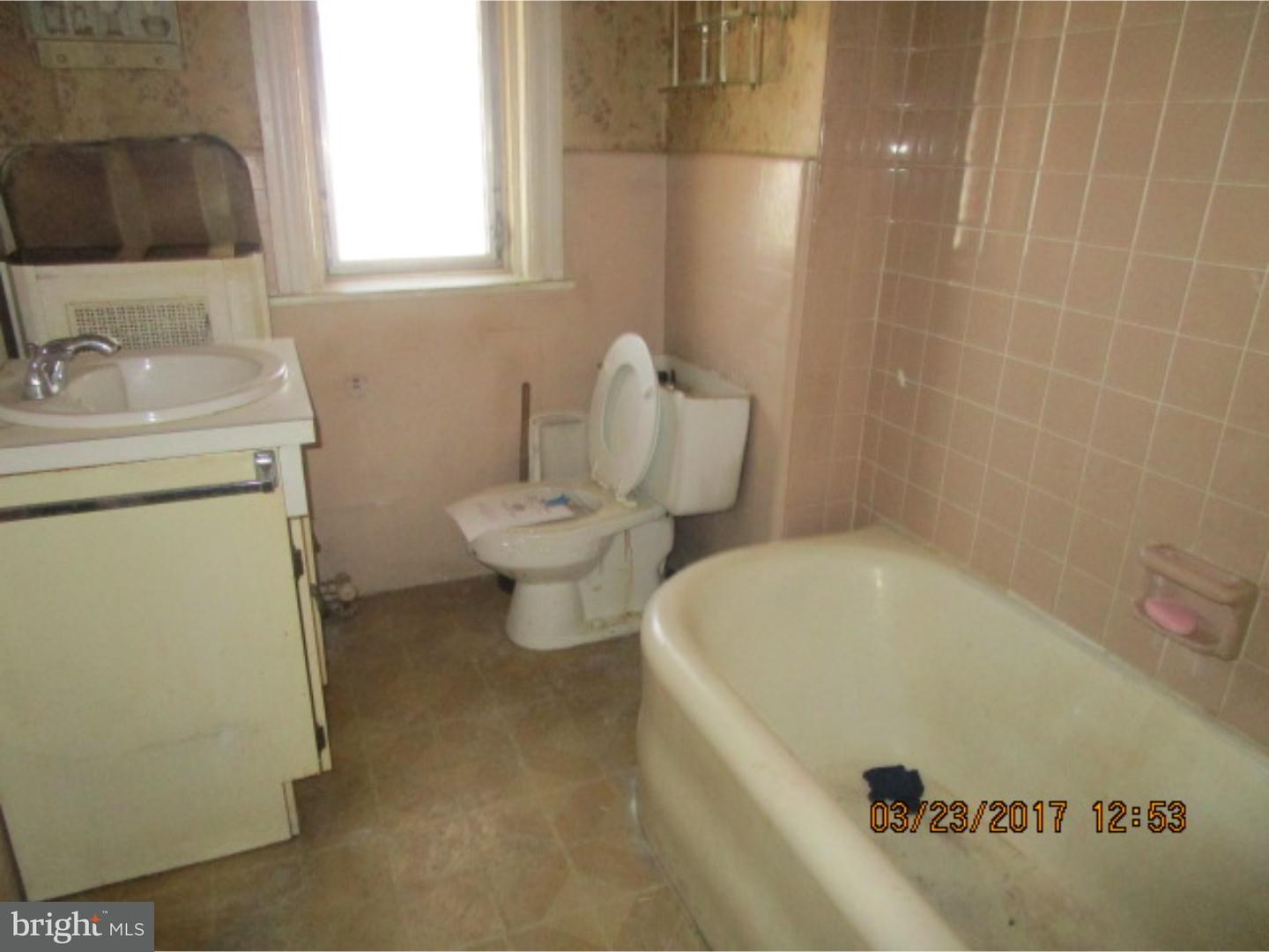 845 Atwood Road Philadelphia, PA 19151 - Photo 8 of 10 Gallery Image 8