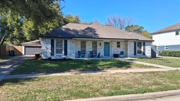 $2,300 | 16306 Congo Lane, Jersey Village, TX 77040