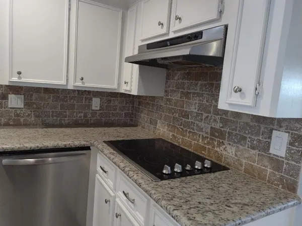 $2,300 | 16306 Congo Lane, Jersey Village, TX 77040