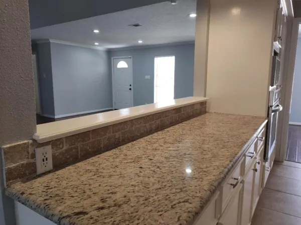 $2,300 | 16306 Congo Lane, Jersey Village, TX 77040