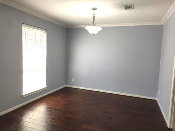 $2,300 | 16306 Congo Lane, Jersey Village, TX 77040