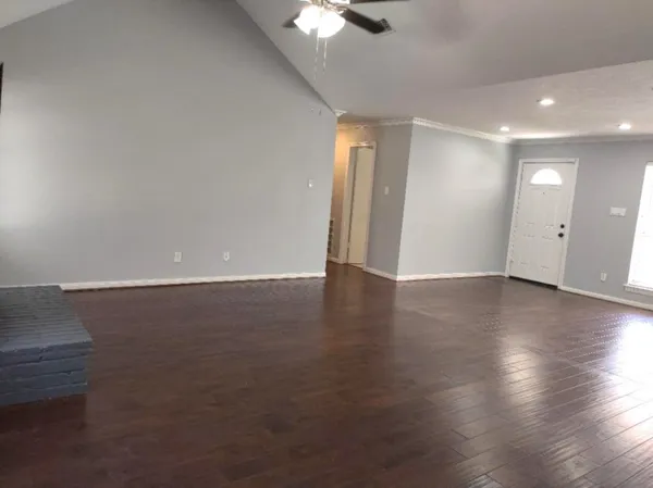 $2,300 | 16306 Congo Lane, Jersey Village, TX 77040