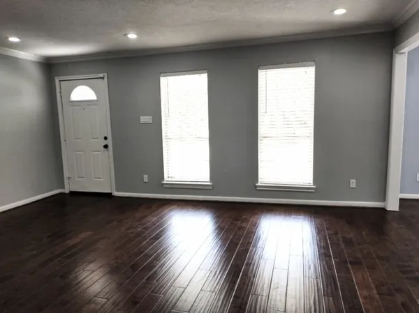 $2,300 | 16306 Congo Lane, Jersey Village, TX 77040