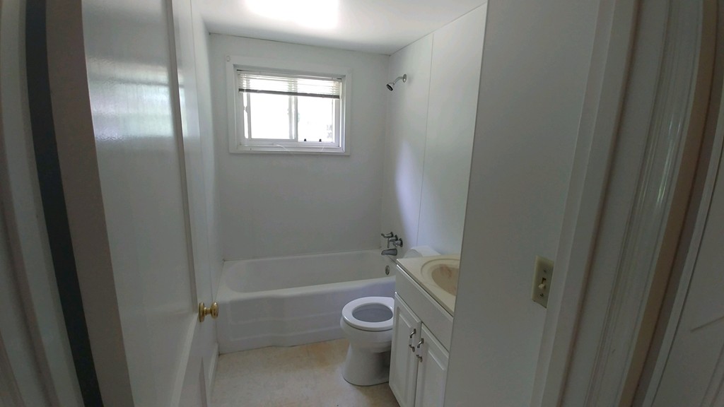 24 Donnelly Road Spencer, MA 01562 - Photo 4 of 6 Gallery Image 4