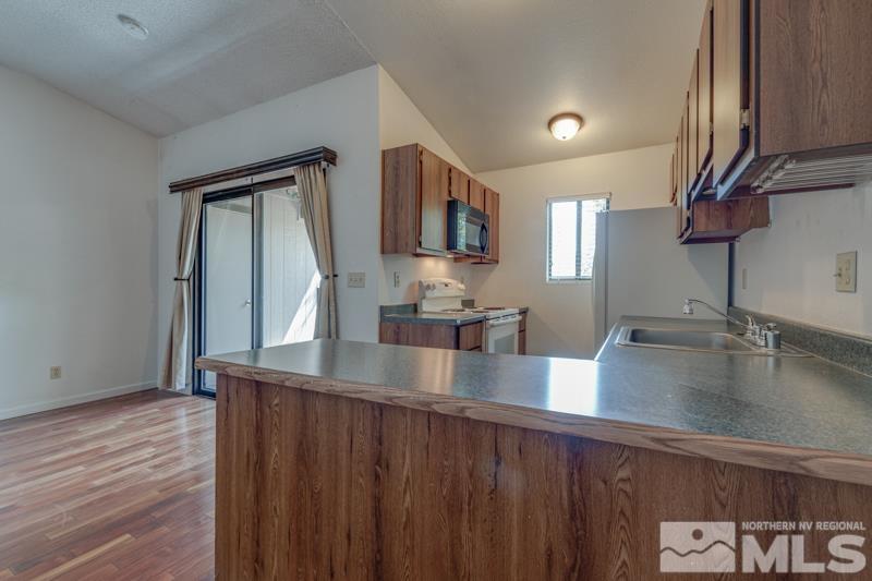 4486 Matich Drive Reno, NV 89502 - Photo 5 of 30 Photo 5
