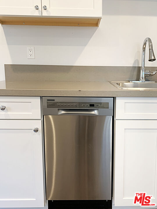 908 North Louise Street, Unit 2 Glendale, CA 91207 - Photo 9 of 15