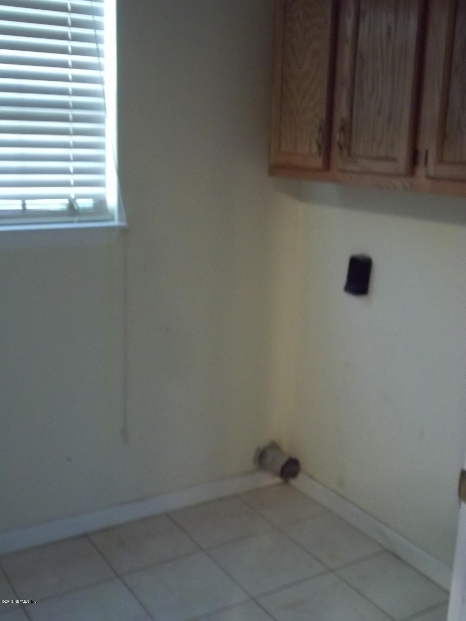 5781 Lauramore Road Macclenny, FL 32063 - Photo 27 of 27 Laundry rm