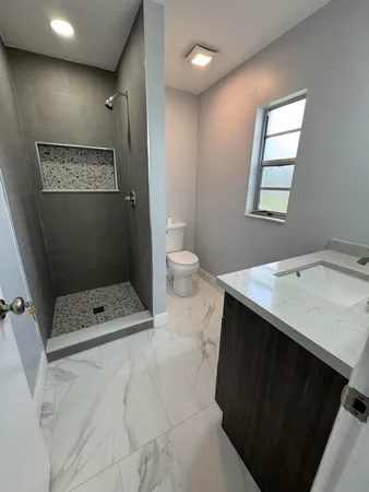 $3,050 | 747 Taylor Road, Port Orange, FL 32127